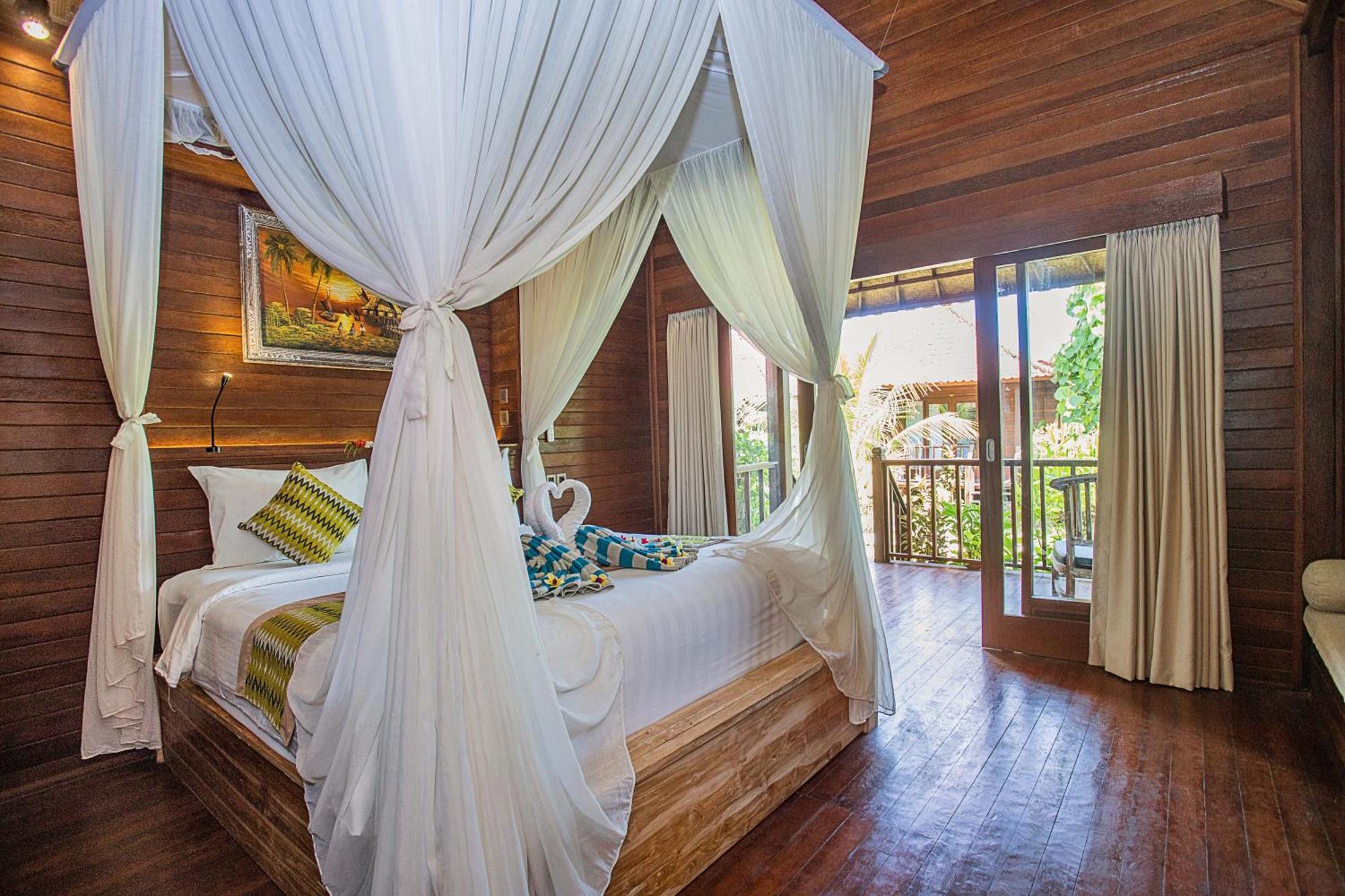 The Parnas Hotel Nusa Lembongan  Ngoại thất bức ảnh