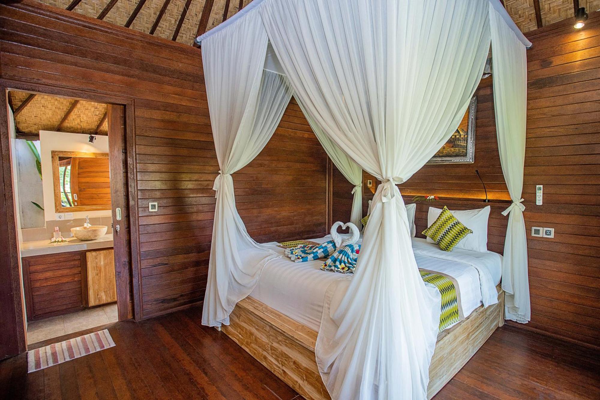 The Parnas Hotel Nusa Lembongan  Ngoại thất bức ảnh