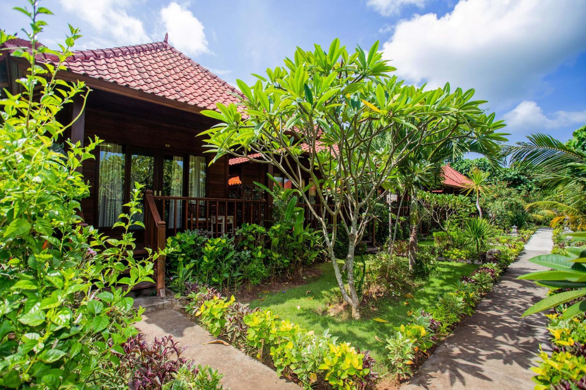 The Parnas Hotel Nusa Lembongan  Ngoại thất bức ảnh